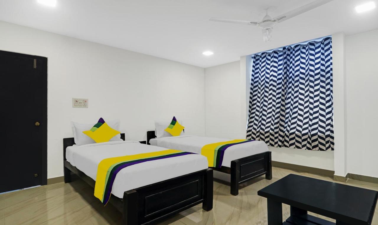 Itsy By Treebo - Lg Grand Inn Hyderabad Exterior photo