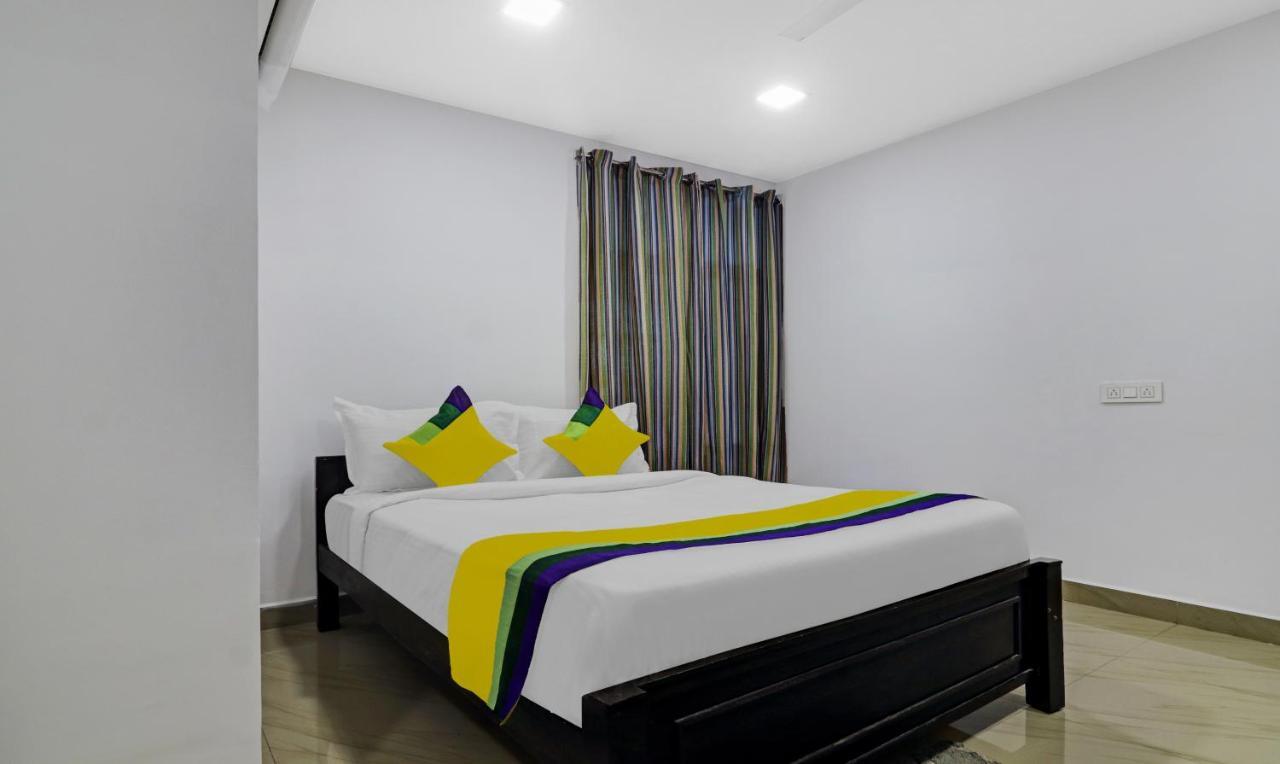 Itsy By Treebo - Lg Grand Inn Hyderabad Exterior photo