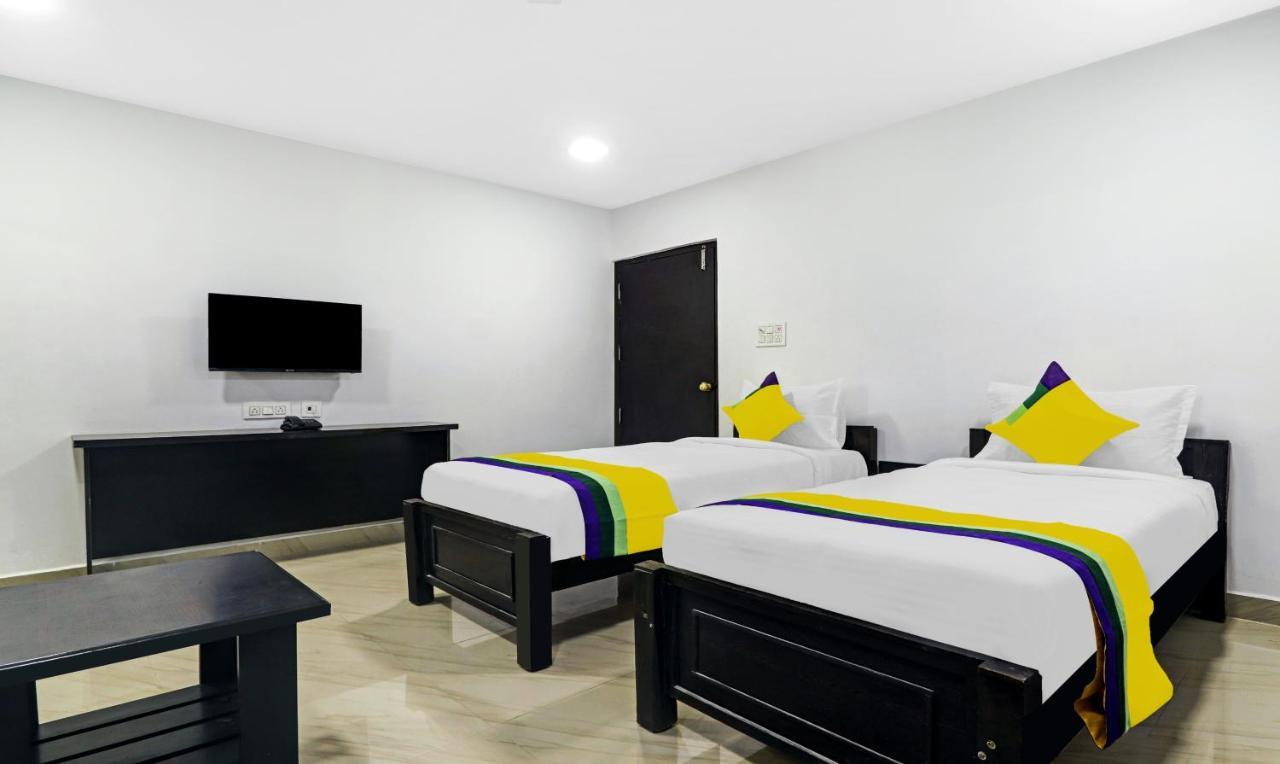 Itsy By Treebo - Lg Grand Inn Hyderabad Exterior photo